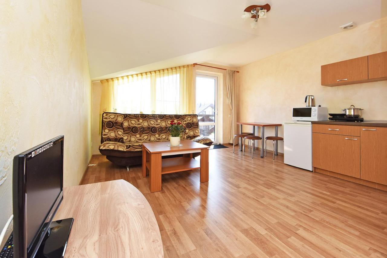 Pajurio Vingis Aparthotel Palanga Exterior photo