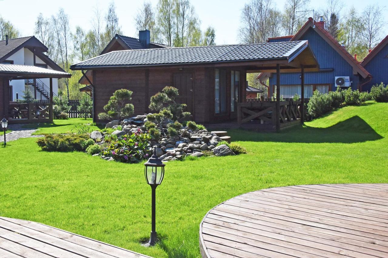 Pajurio Vingis Aparthotel Palanga Exterior photo